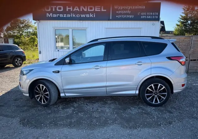 FORD Kuga 2.0 TDCi 4x4 ST-Line