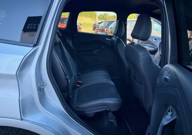 FORD Kuga 2.0 TDCi 4x4 ST-Line