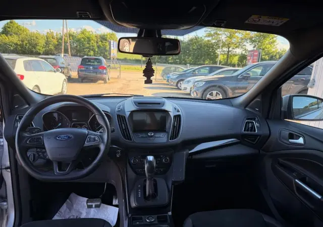 FORD Kuga 2.0 TDCi 4x4 ST-Line