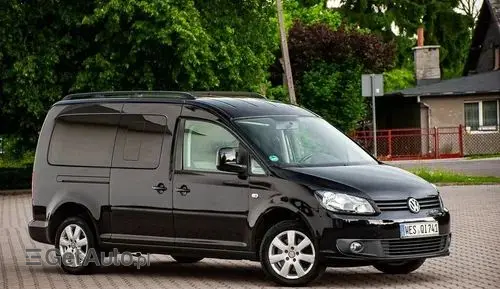 VOLKSWAGEN Caddy 