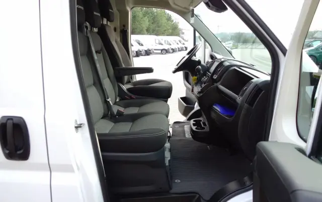 FIAT Ducato Automat 2.3 MJT 160 KM Maxi Zabudowa Klima Webasto 