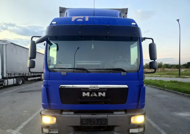 MAN TGL + KONAR JG2 