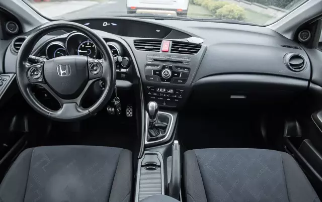 HONDA Civic 2.2 i-DTEC Comfort