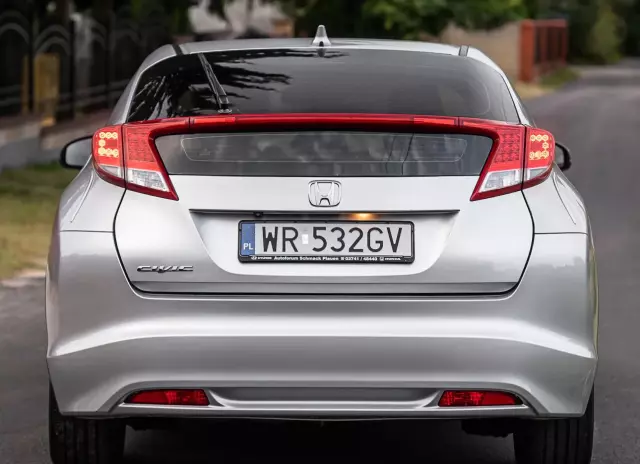 HONDA Civic 2.2 i-DTEC Comfort