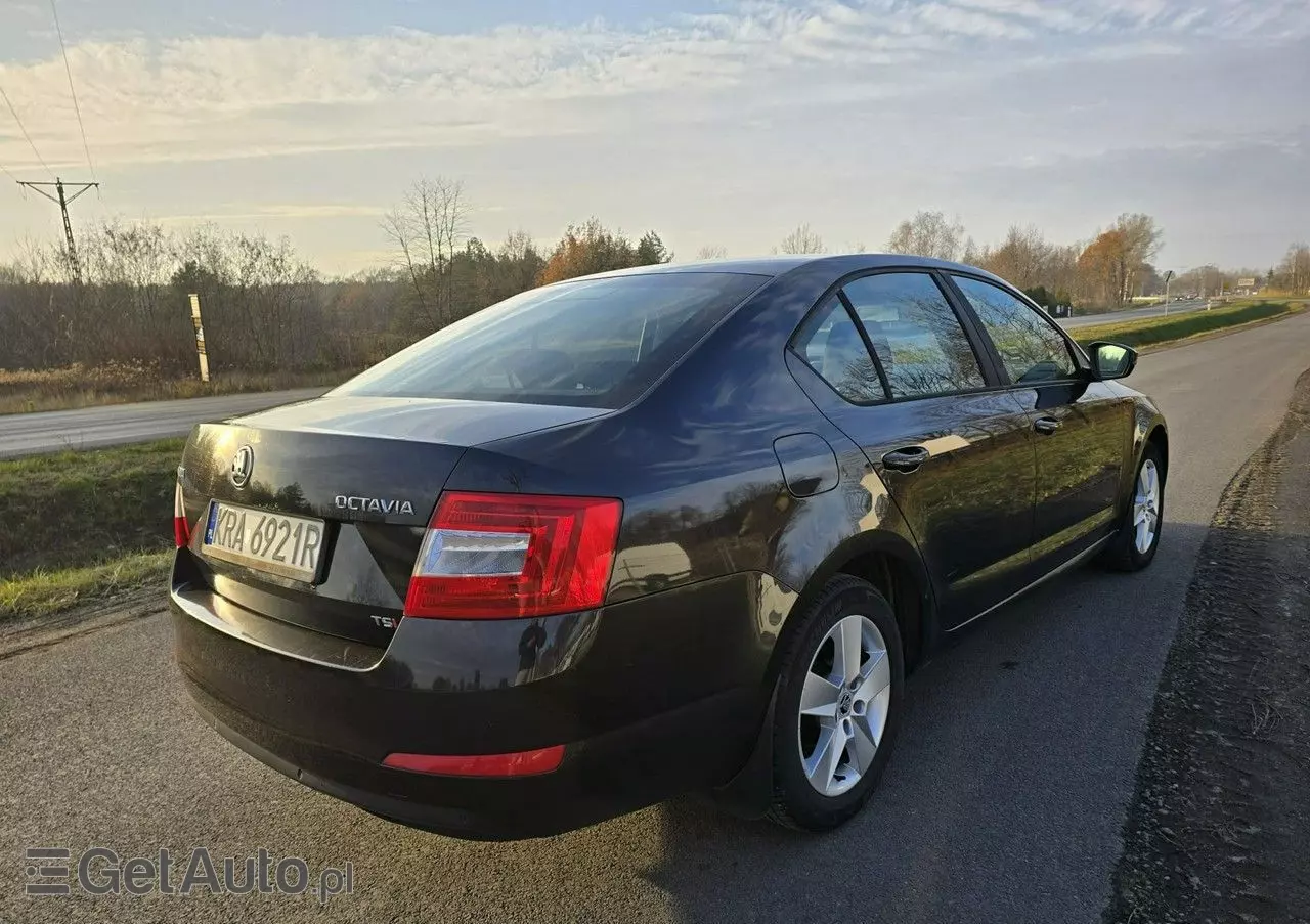 SKODA Octavia 