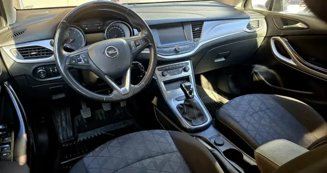 OPEL Astra 1.4 Turbo Active