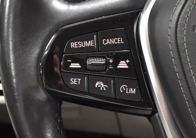 BMW Seria 5 520i GPF Luxury Line