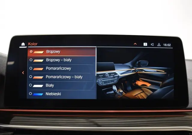 BMW Seria 5 520i GPF Luxury Line