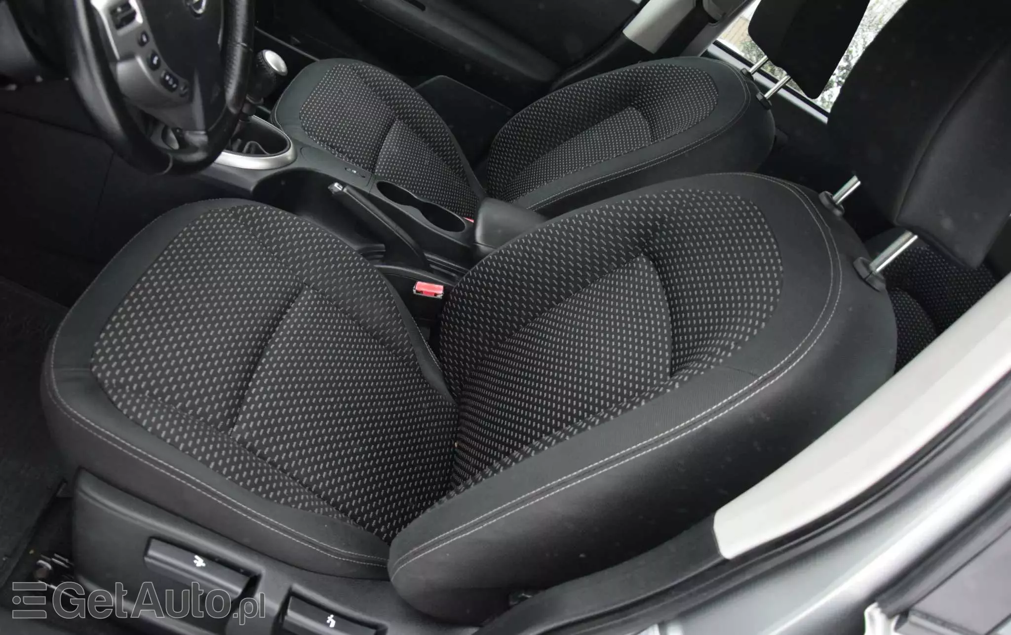 NISSAN Qashqai 2.0 acenta