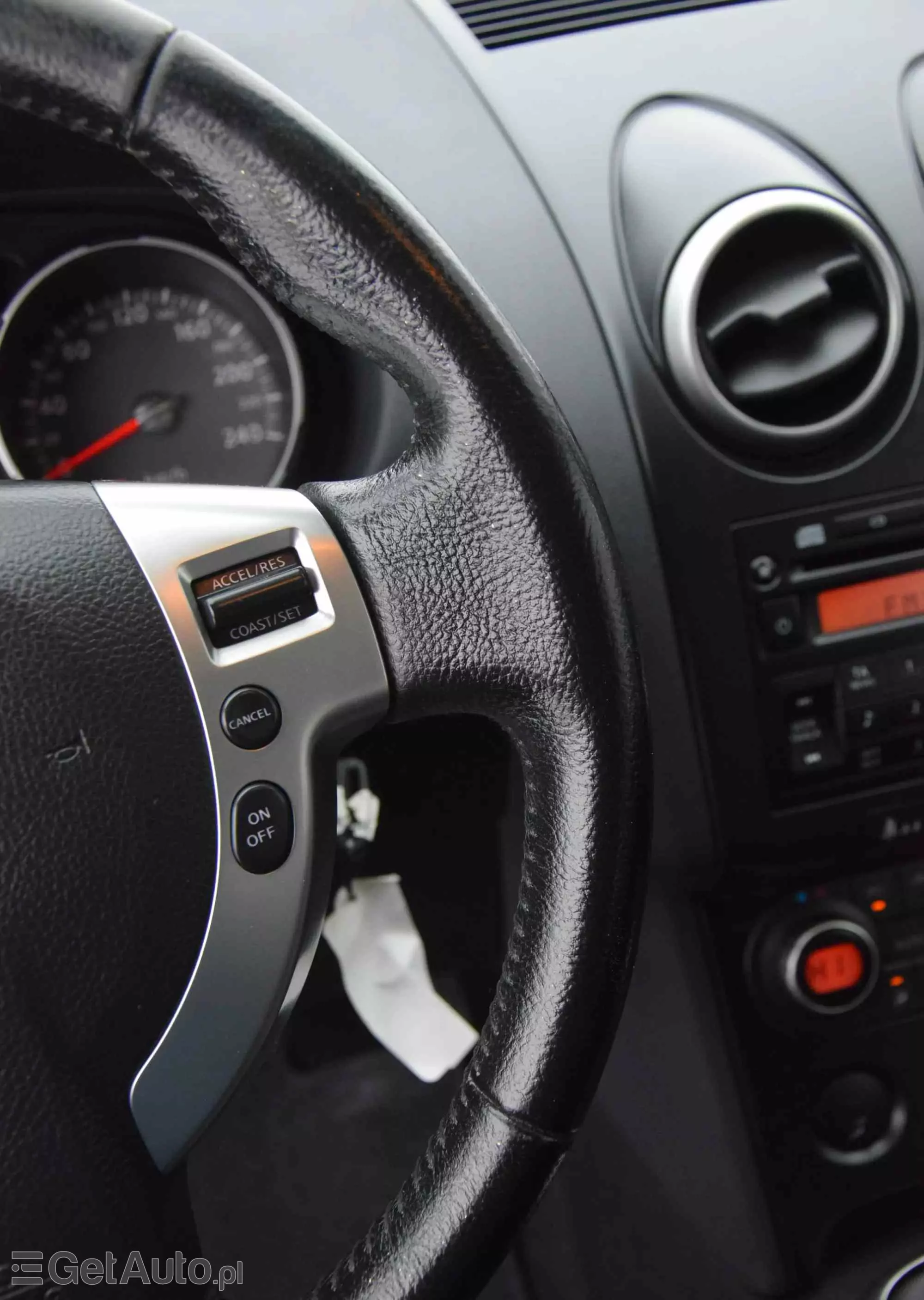 NISSAN Qashqai 2.0 acenta