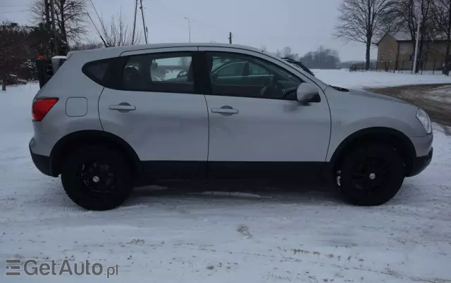 NISSAN Qashqai 2.0 acenta