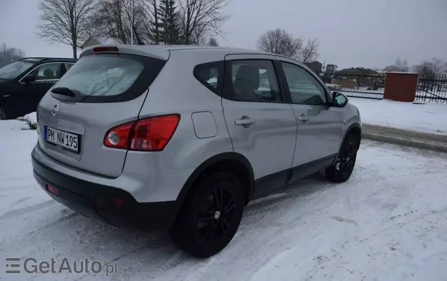 NISSAN Qashqai 2.0 acenta