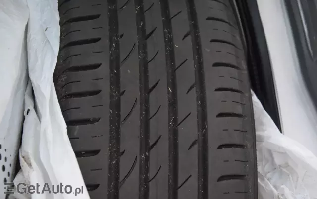 NISSAN Qashqai 2.0 acenta