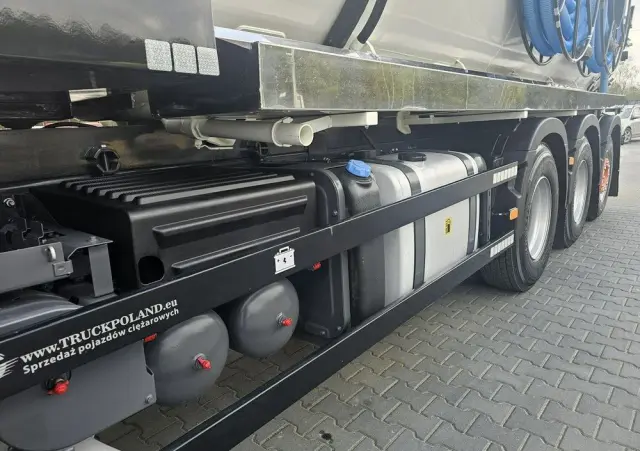 VOLVO WUKO ROLBA ADR DO CZYSZCZENIA KANAŁÓW KOMBI 