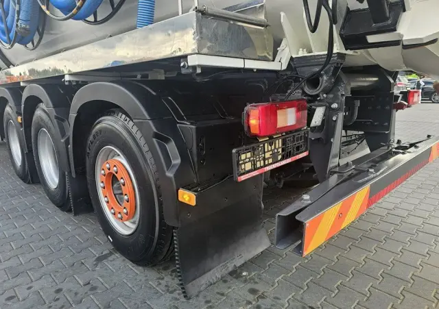 VOLVO WUKO ROLBA ADR DO CZYSZCZENIA KANAŁÓW KOMBI 