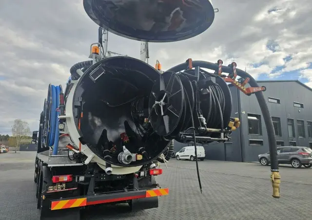 VOLVO WUKO ROLBA ADR DO CZYSZCZENIA KANAŁÓW KOMBI 