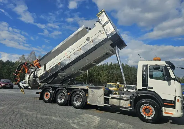 VOLVO WUKO ROLBA ADR DO CZYSZCZENIA KANAŁÓW KOMBI 