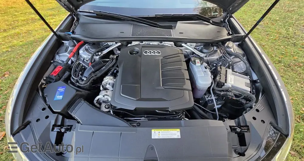 AUDI A6 Avant 40 TDI S tronic