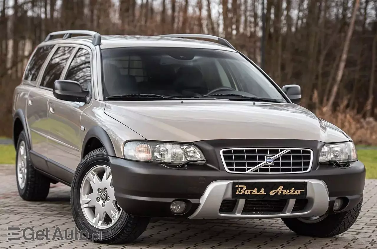 VOLVO XC 70 2.4D AWD Momentum