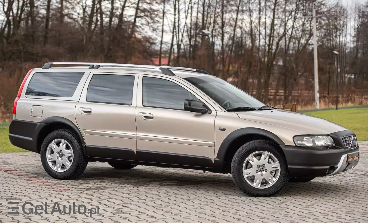 VOLVO XC 70 2.4D AWD Momentum