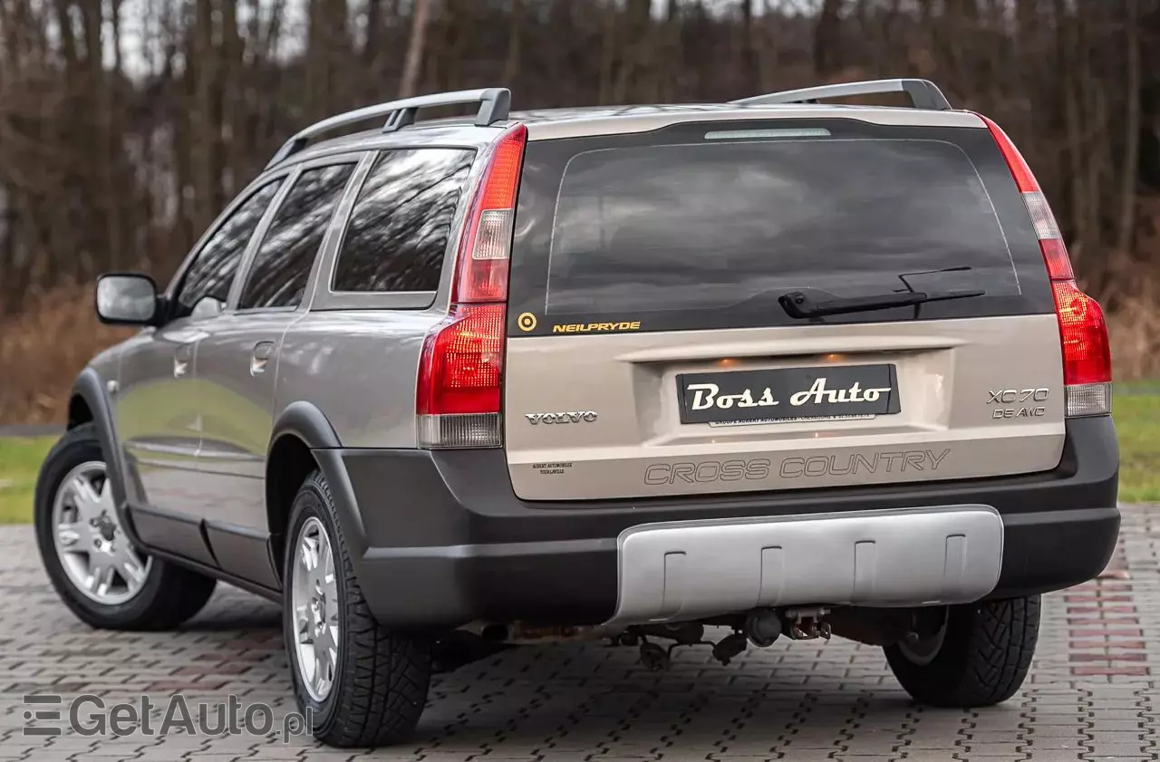 VOLVO XC 70 2.4D AWD Momentum