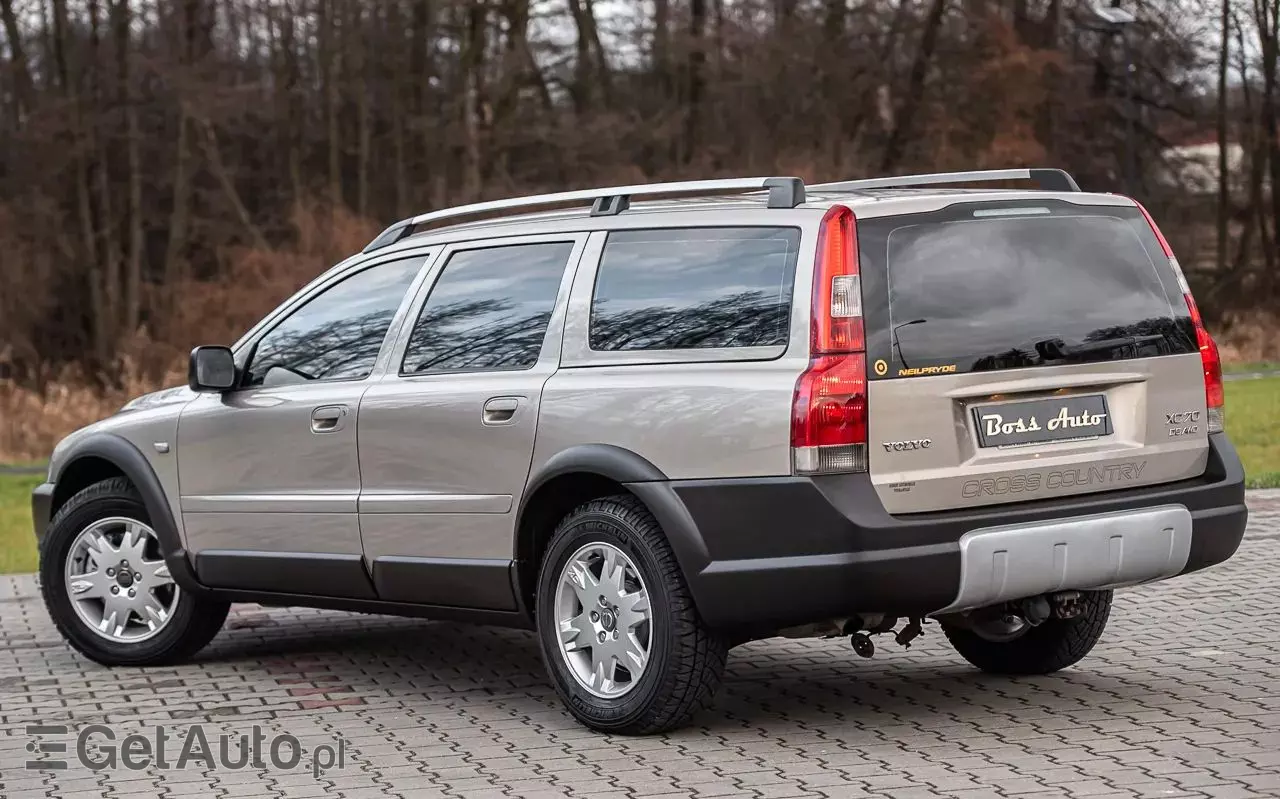 VOLVO XC 70 2.4D AWD Momentum