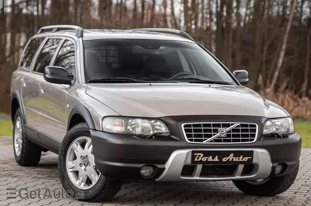 VOLVO XC 70 2.4D AWD Momentum