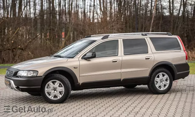 VOLVO XC 70 2.4D AWD Momentum