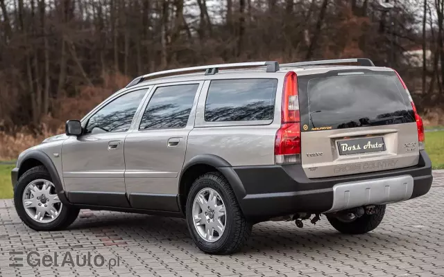 VOLVO XC 70 2.4D AWD Momentum