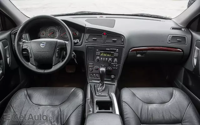 VOLVO XC 70 2.4D AWD Momentum