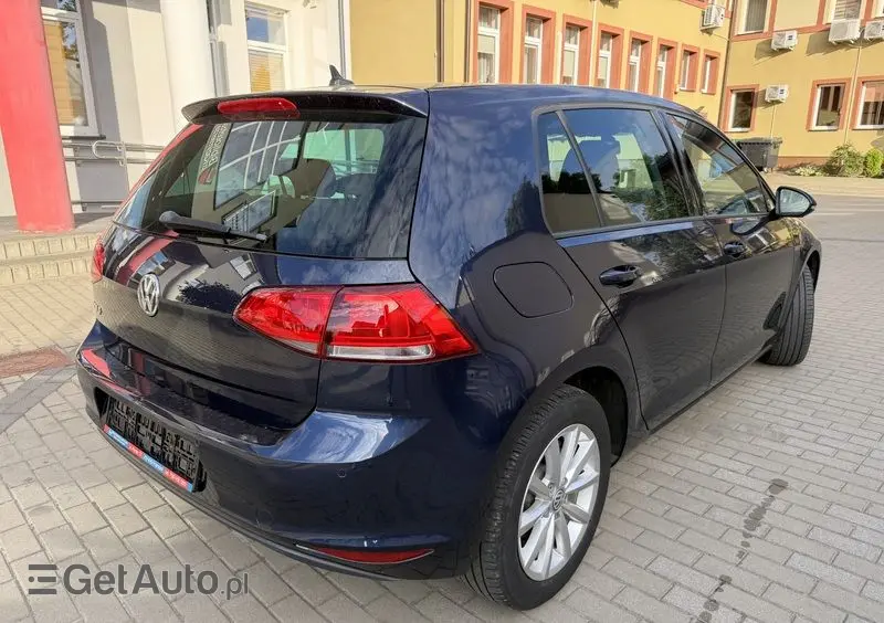 VOLKSWAGEN Golf 1.2 TSI BMT Trendline
