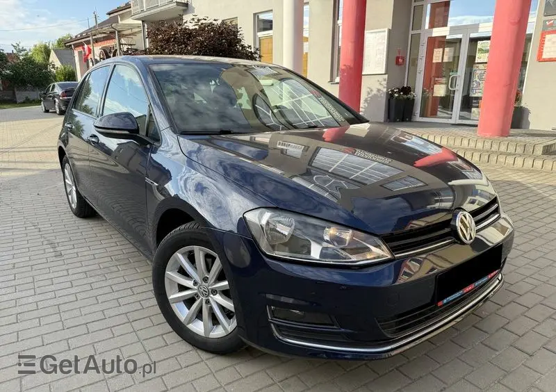 VOLKSWAGEN Golf 1.2 TSI BMT Trendline