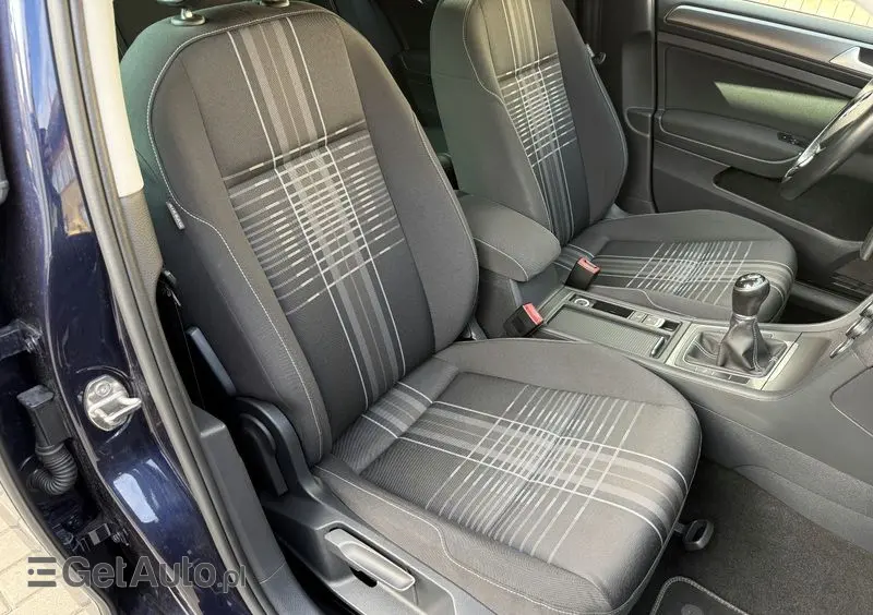 VOLKSWAGEN Golf 1.2 TSI BMT Trendline