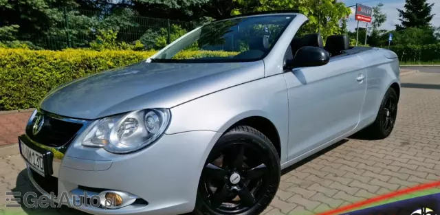 VOLKSWAGEN Eos 