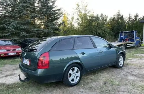 NISSAN Primera 