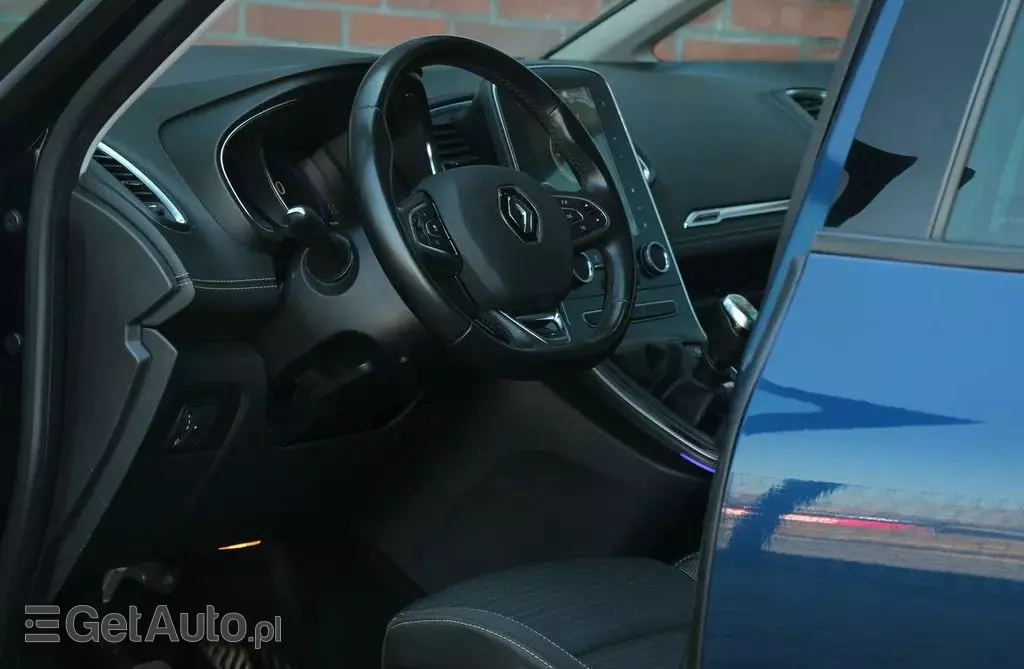 RENAULT Grand Scenic 
