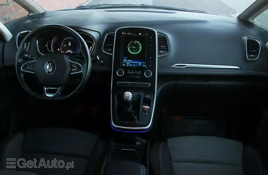 RENAULT Grand Scenic 