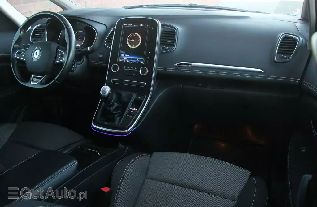 RENAULT Grand Scenic 