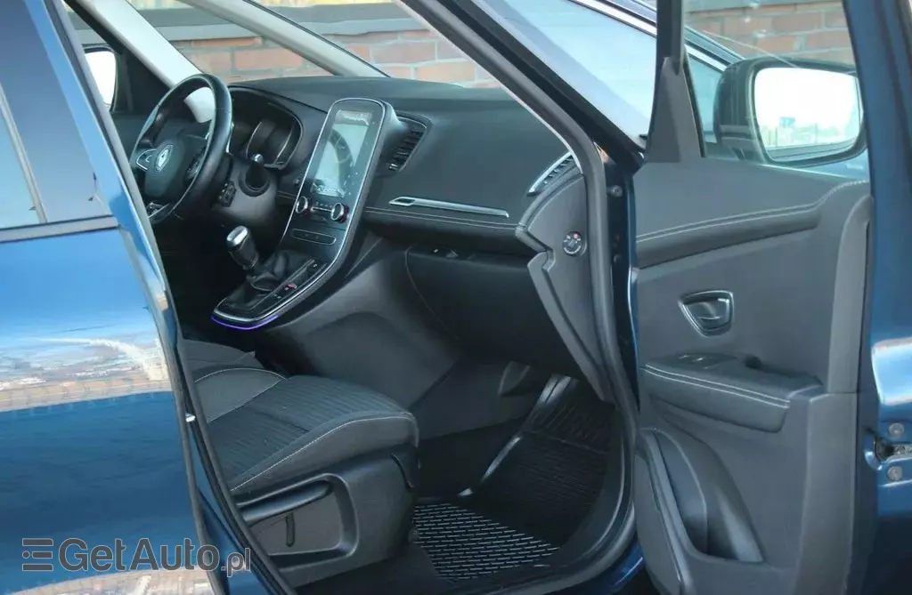 RENAULT Grand Scenic 