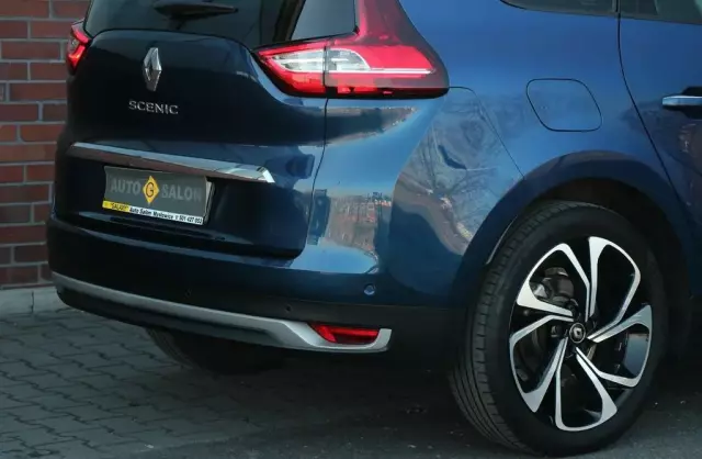 RENAULT Grand Scenic 