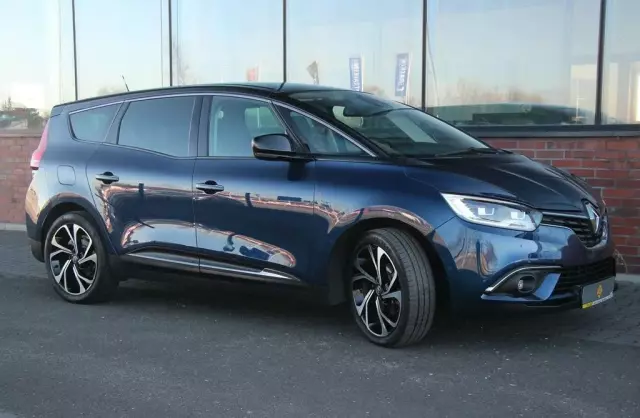 RENAULT Grand Scenic 