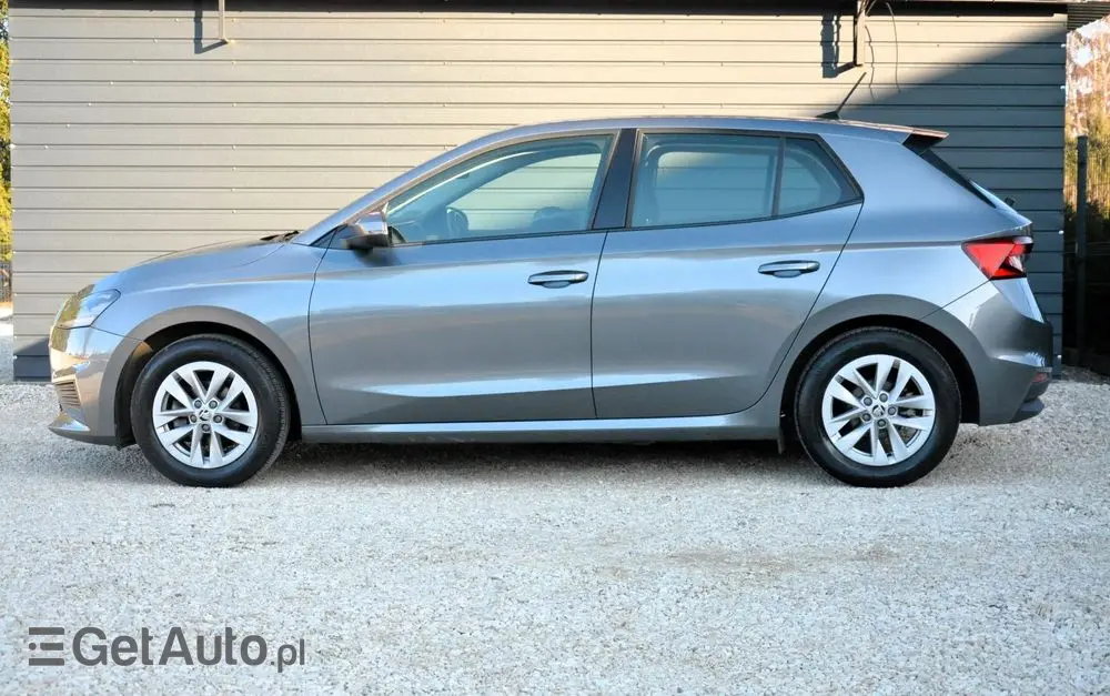 SKODA Fabia 1.0 Ambition
