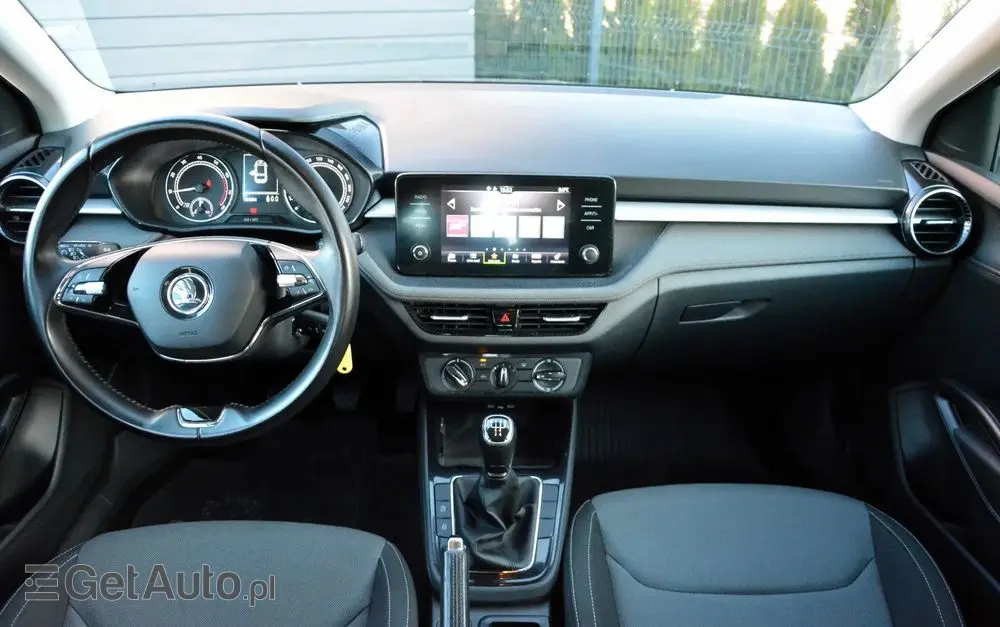 SKODA Fabia 1.0 Ambition