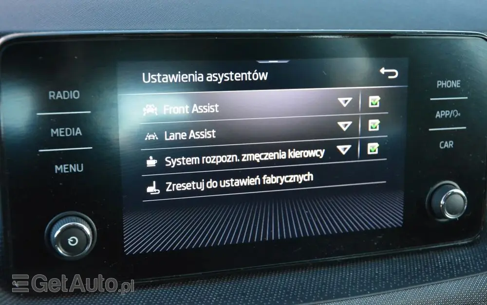 SKODA Fabia 1.0 Ambition