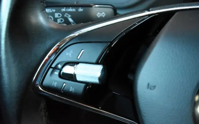 SKODA Fabia 1.0 Ambition