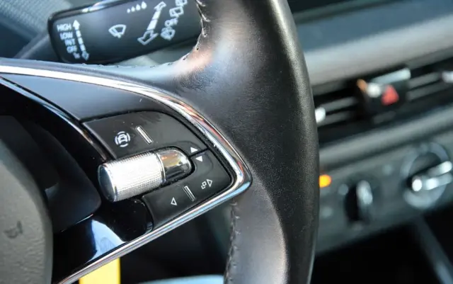 SKODA Fabia 1.0 Ambition