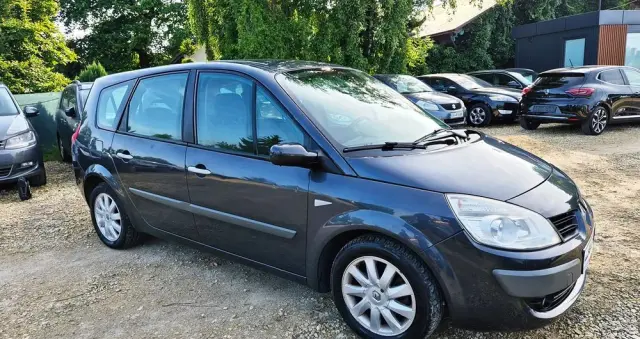 RENAULT Grand Scenic Gr 2.0 16V Privilege