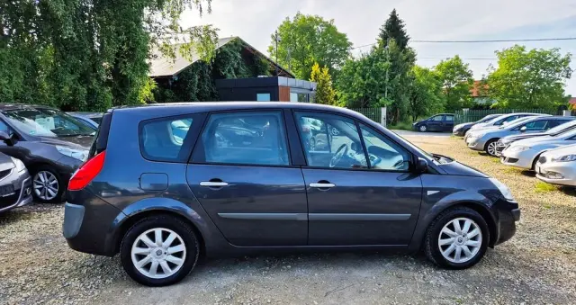 RENAULT Grand Scenic Gr 2.0 16V Privilege