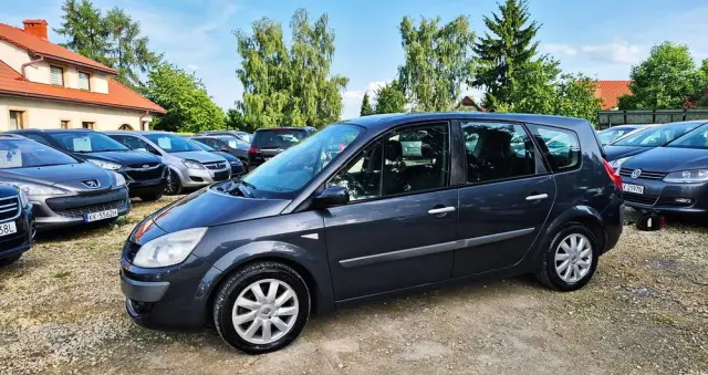 RENAULT Grand Scenic Gr 2.0 16V Privilege