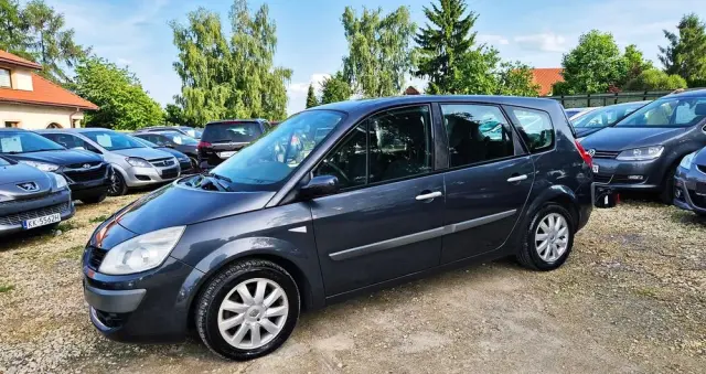 RENAULT Grand Scenic Gr 2.0 16V Privilege